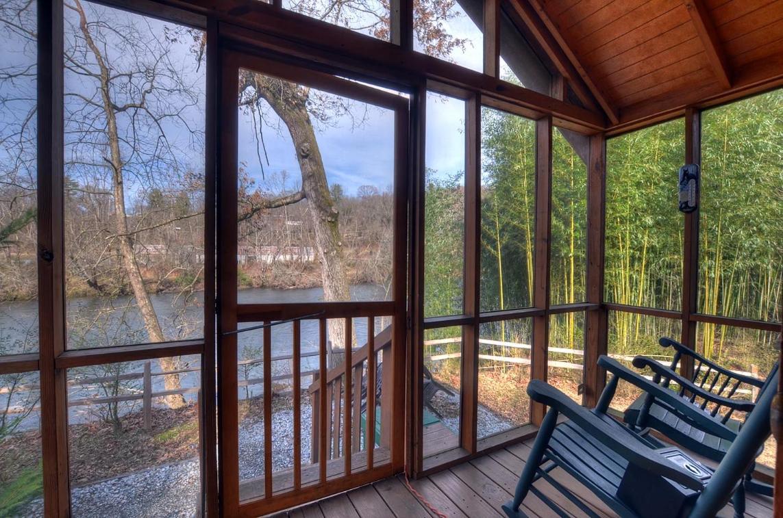 Riverbend Lodging 브라이슨시티 외부 사진